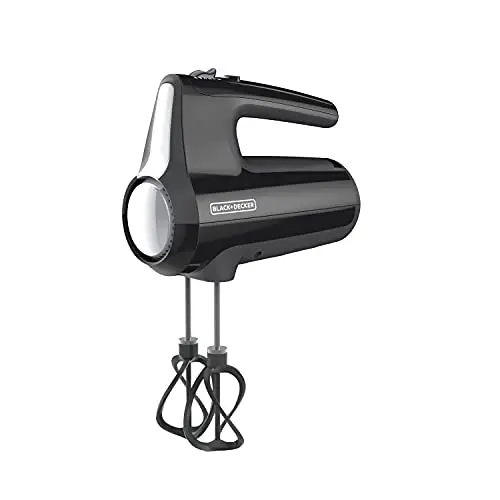 BLACK+DECKER hand mixer with HELIX beaters and storage case